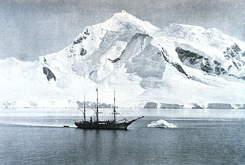 Photo of the Belgica at sea